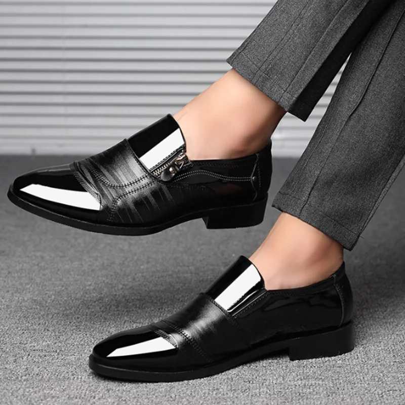 Stylish Business Casual Shoes in Black Patent Leather Stylish Business Casual Shoes in Black Patent Leather Inyourhand   